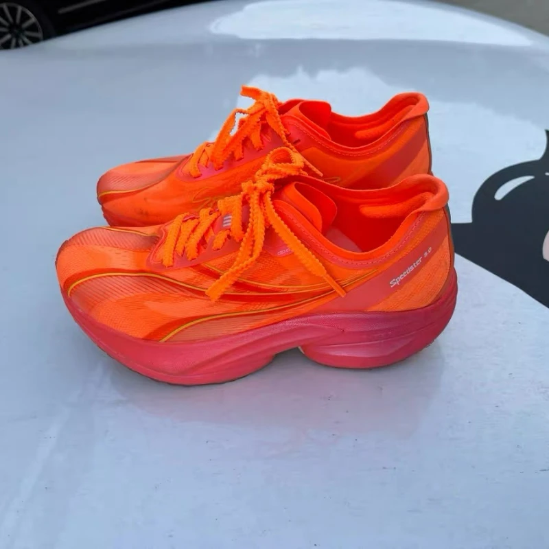 Women Shoes Jordan - 2026 ใหม่รองเท้าวิ่งจ๊อกกิ้งผู้ชายผู้หญิงแผ่นคาร์บอนน้ำหนักเบาเป็นพิเศษรองเท้าวิ่งยูนิเซ็กส์พื้นนุ่มรองเท้ากีฬาคู่รัก