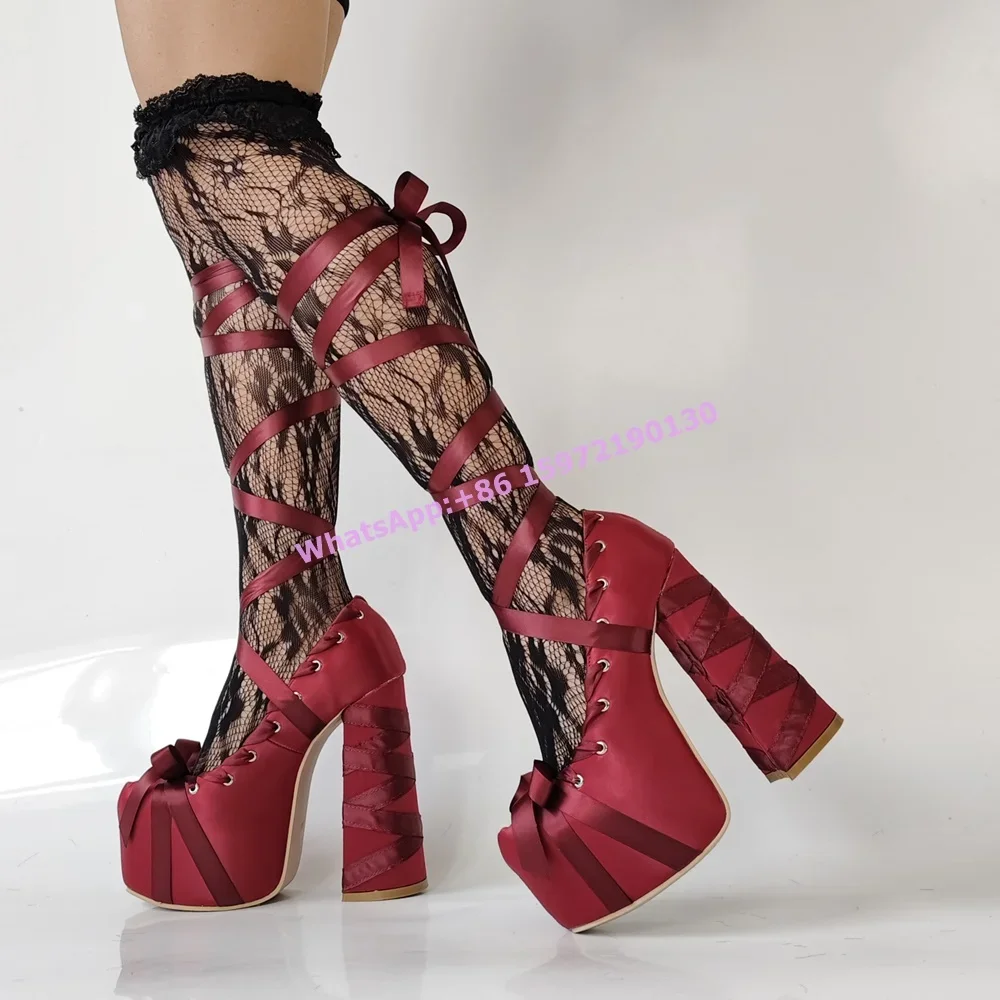 สีแดงซาตินริบบิ้นปั๊มแพลตฟอร์ม - Ribbon Tie Heel บทวิจารณ์และราคา
