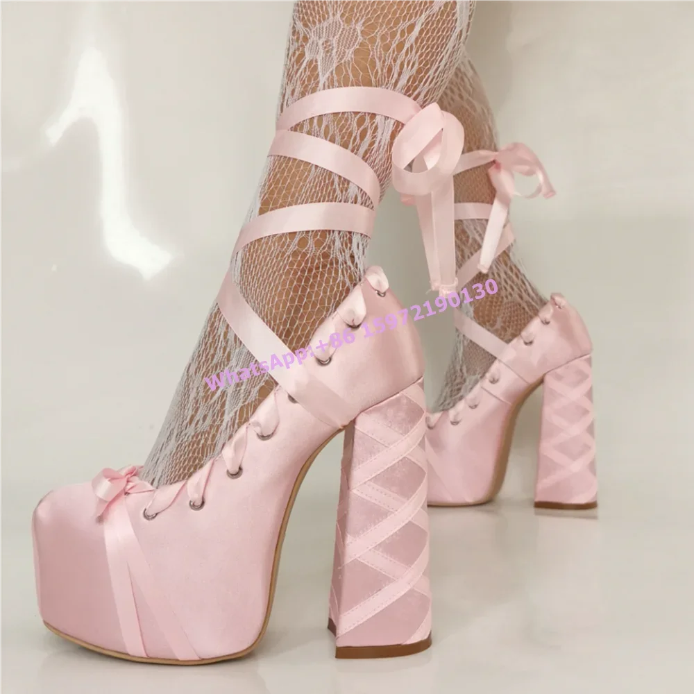 สีแดงซาตินริบบิ้นปั๊มแพลตฟอร์ม - Ribbon Tie Heel บทวิจารณ์และราคา