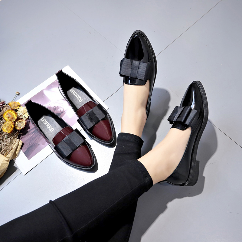 รองเท้าส้นเตี้ยหนังแก้วสีดำ/สี - Slingback Pumps Women บทวิจารณ์และราคา