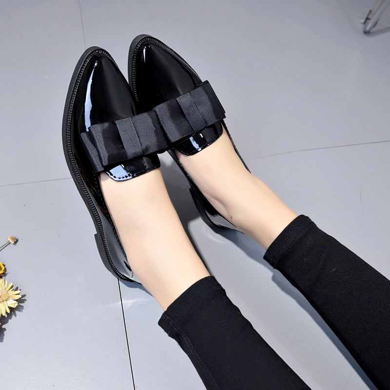 รองเท้าส้นเตี้ยหนังแก้วสีดำ/สี - Slingback Pumps Women บทวิจารณ์และราคา