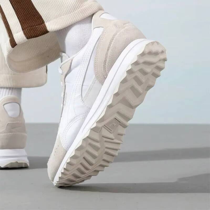 ใหม่ร้อนแรง PUMA สีขาวรองเท้าว - Women Shoes Jordan บทวิจารณ์และราคา