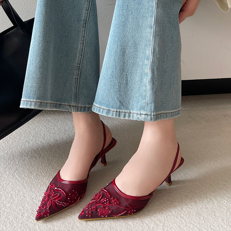 รองเท้าส้นสูงแบบสลิงแบ็ค ดีไซน - Women Shoes Brands บทวิจารณ์และราคา