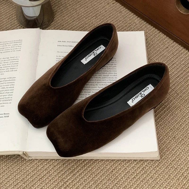 รองเท้าผู้หญิงแบบสวม แมรี่เจน  - Women Shoes Brands บทวิจารณ์และราคา