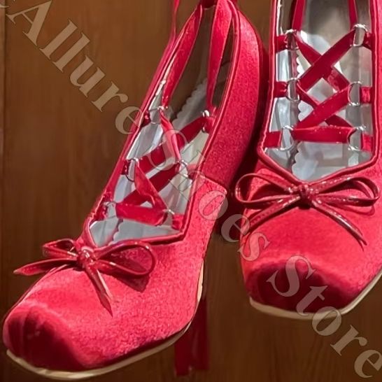 รองเท้าบัลเล่ต์ผู้หญิงแบบ Y2K  - Ribbon Tie Heel บทวิจารณ์และราคา