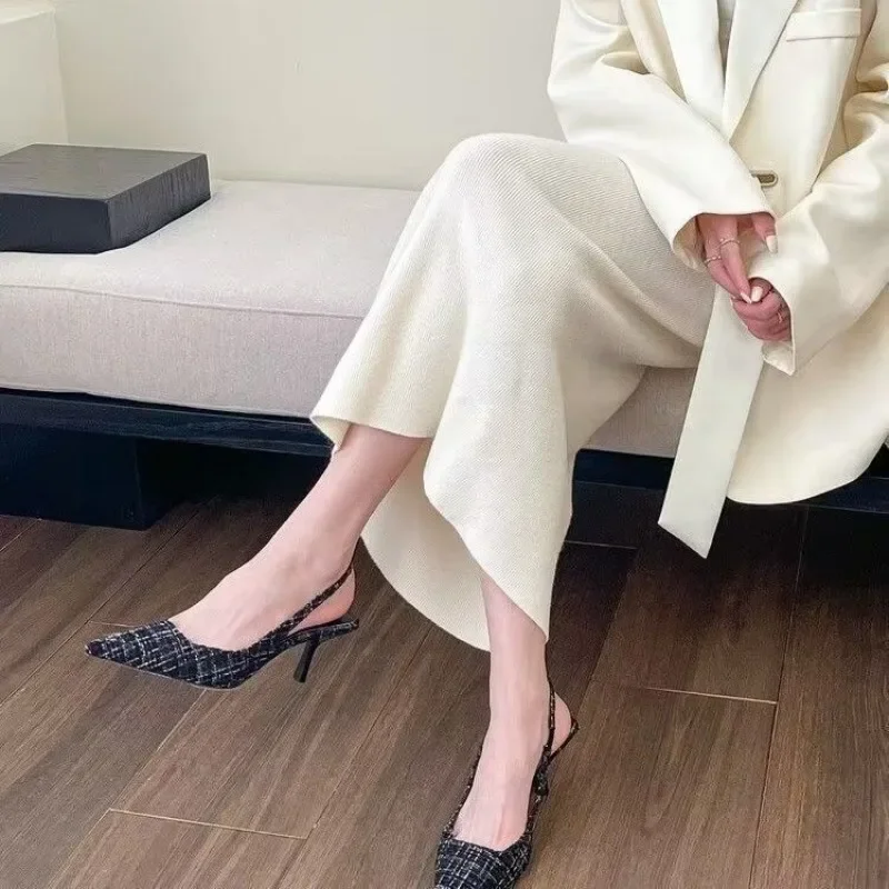 แบรนด์แฟชั่นออกแบบรองเท้าส้นตึ - Women Shoes Brands บทวิจารณ์และราคา