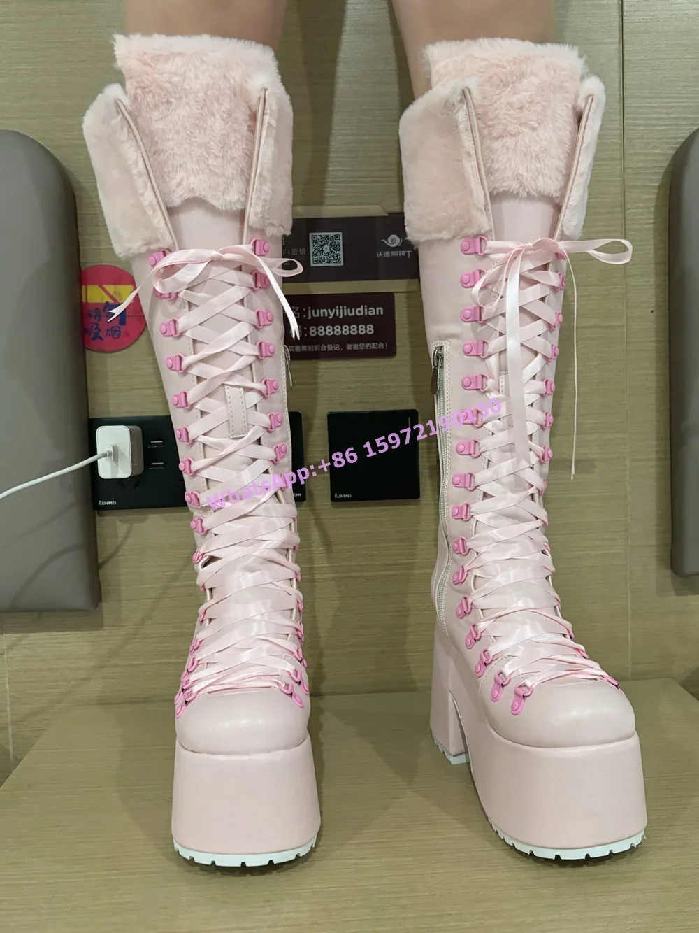 รองเท้าบูทขนสัตว์สีชมพู พื้นหน - Ribbon Tie Heel บทวิจารณ์และราคา