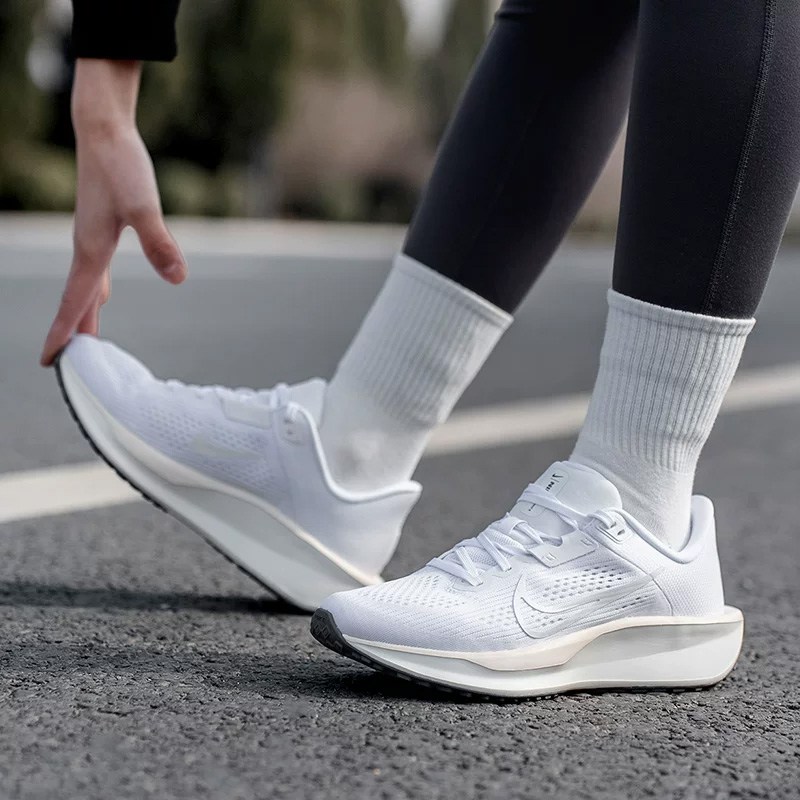 รองเท้า NIKE QEST 6 Mesh สำหรั - Women Shoes Jordan บทวิจารณ์และราคา