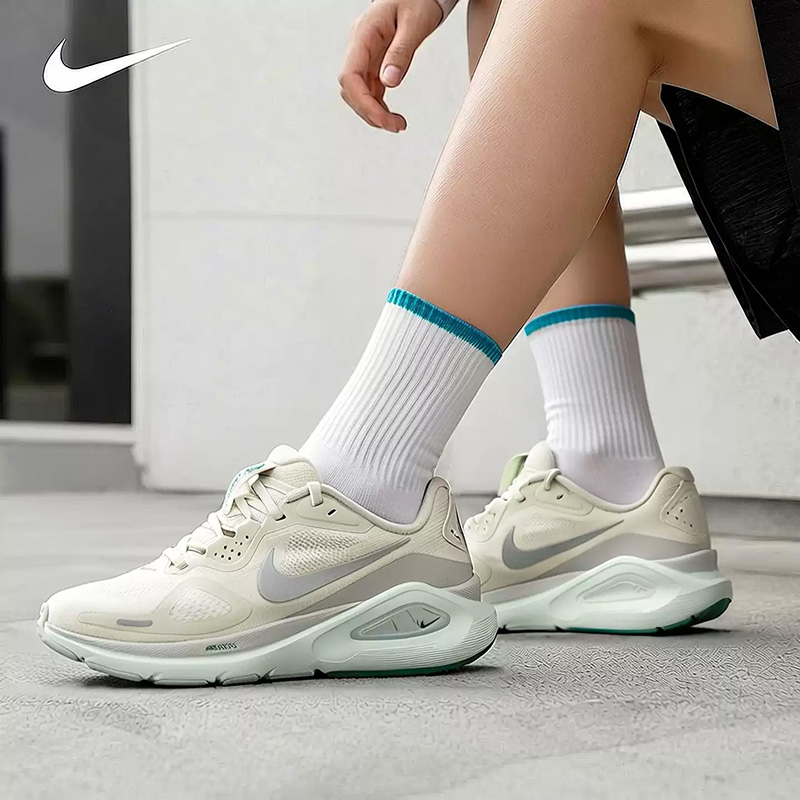 รองเท้าวิ่งผู้หญิง Nike รุ่น S - Women Shoes Jordan บทวิจารณ์และราคา