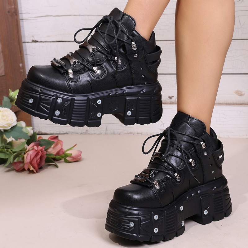 รองเท้าผู้หญิงสไตล์พังก์แบบผูก - Suede Ankle Boot บทวิจารณ์และราคา