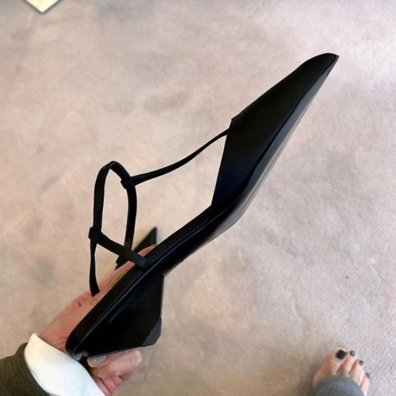 รองเท้าแบรนด์สำหรับผู้หญิง รอง - Women Shoes Brands บทวิจารณ์และราคา