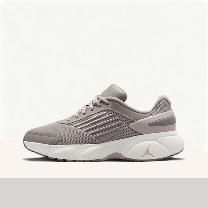 ไนกี้ จอร์แดน ทรันเนอร์ โฟลว์: - Women Shoes Jordan บทวิจารณ์และราคา